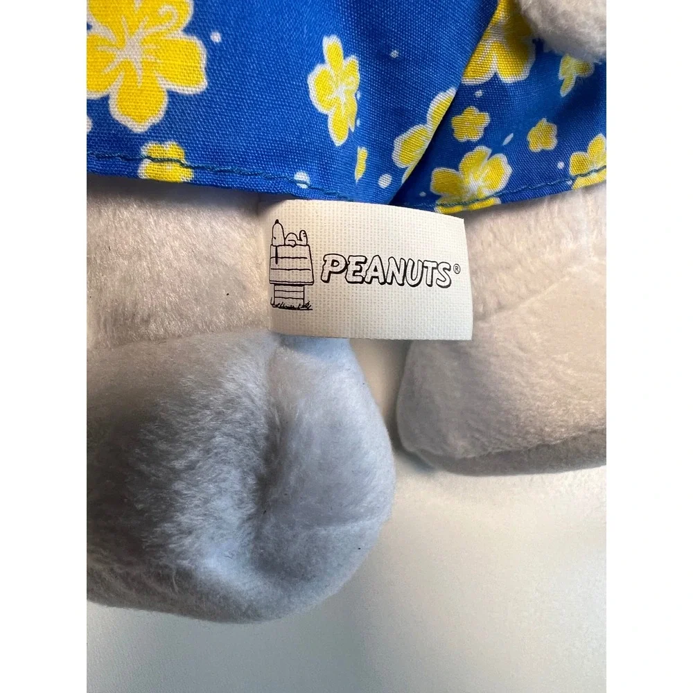 Peanuts Snoopy Plush Toy Blue Floral Boxer Shorts Met Life‎ Stuffed Animal - Picture 9 of 12